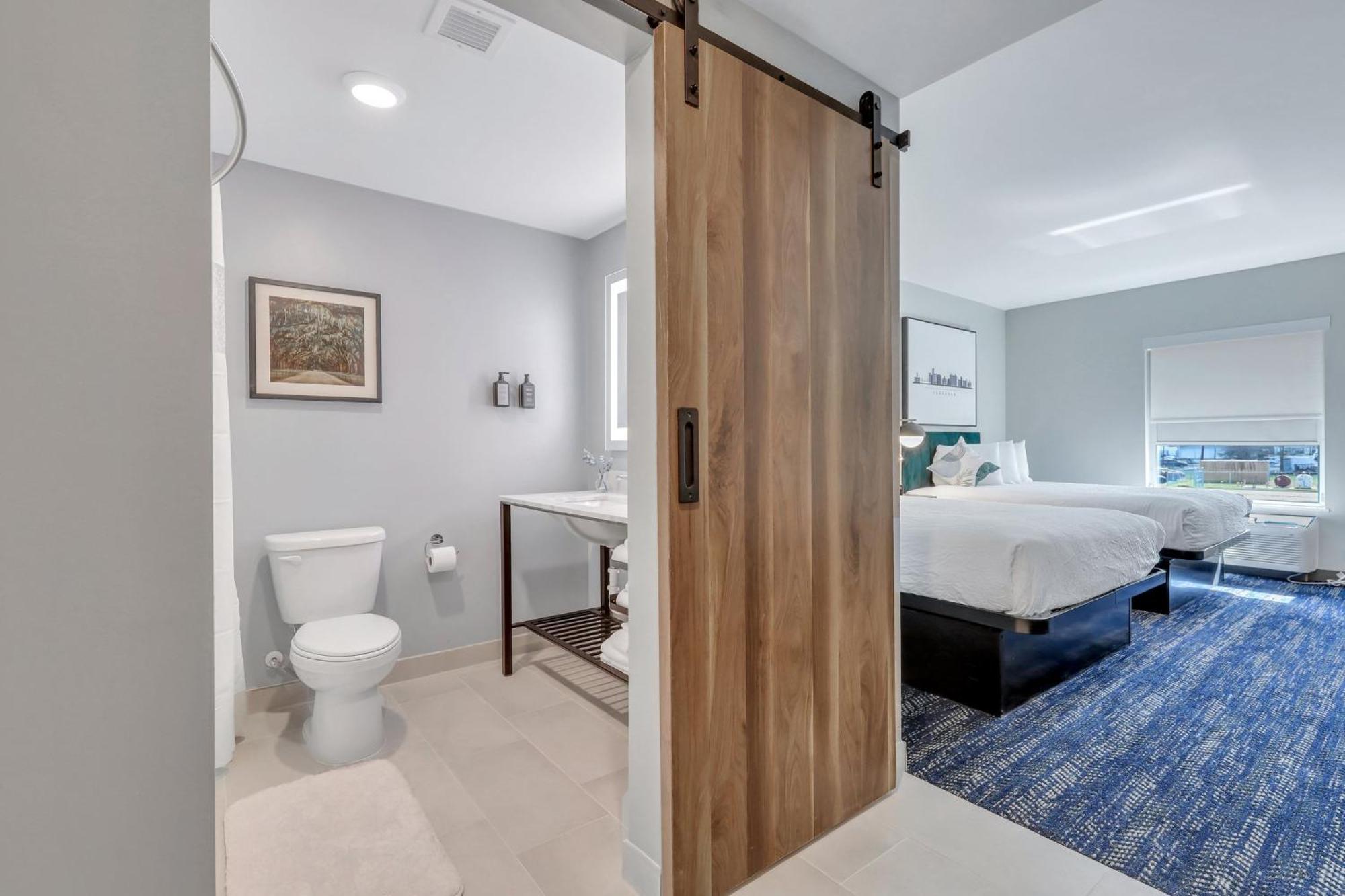 The Kingston Hotel Garden City Екстериор снимка